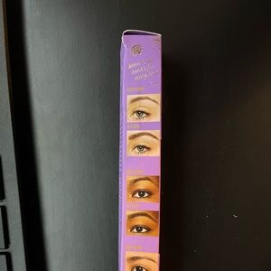 Winkylux universal brow pencil